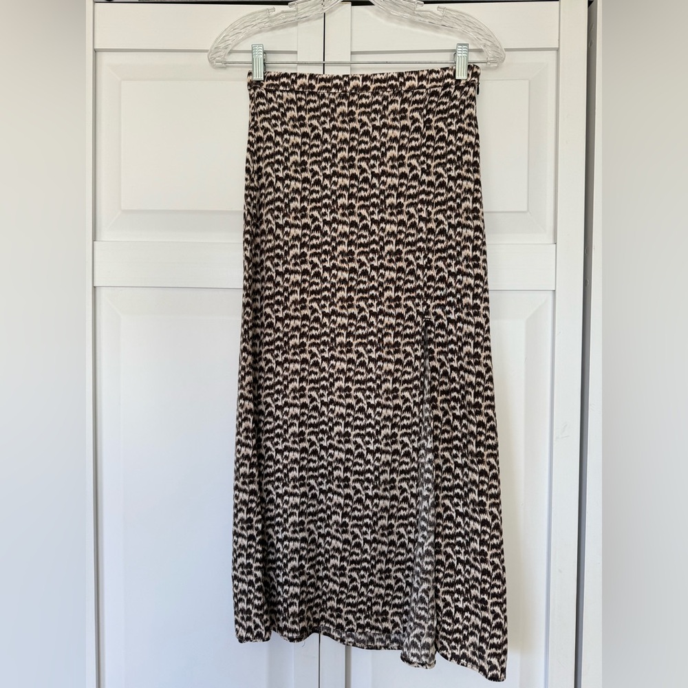 H&M Black and White Maxi Skirt